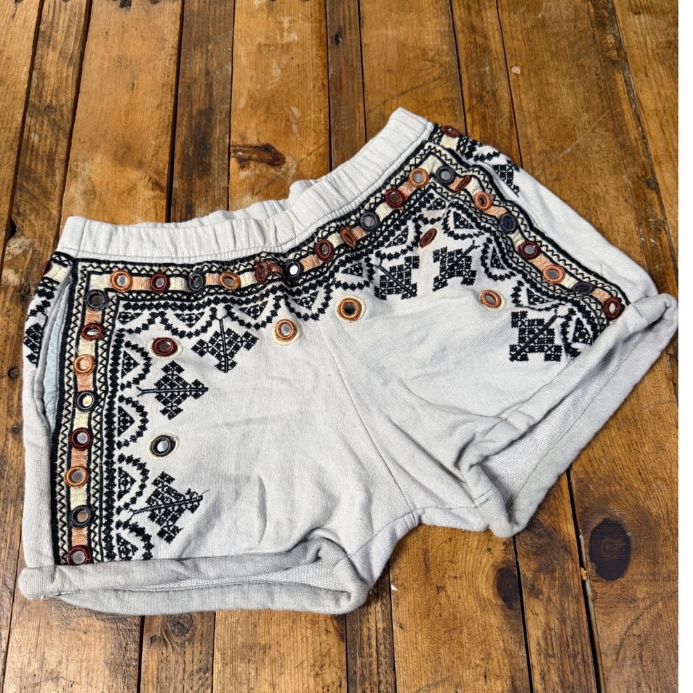 Free People Mirror Embroidered Shorts Womens M Boho Festival Western Cottage - Picture 1 of 7